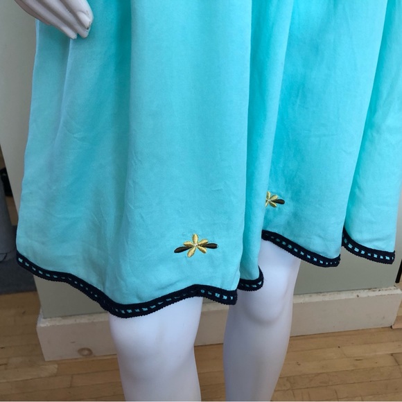 XS Knitted Dove Aqua Scalloped V-Neck Embroidered Dress - Picture 3 of 7